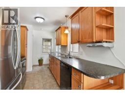 274 TWEEDSMUIR AVENUE East - 28
