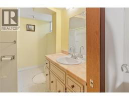 55 WILSON AVENUE - 30