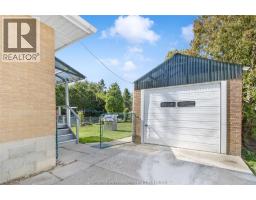 55 WILSON AVENUE - 32
