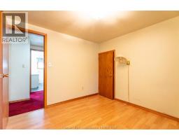 6 Cardinal CRESCENT - 17