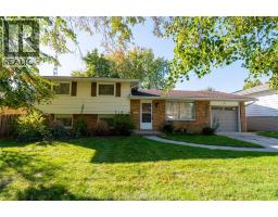 6 Cardinal CRESCENT - 2