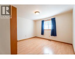 6 Cardinal CRESCENT - 21