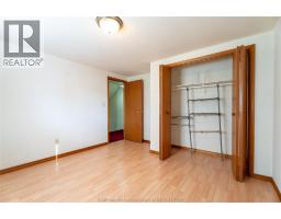 6 Cardinal CRESCENT - 23