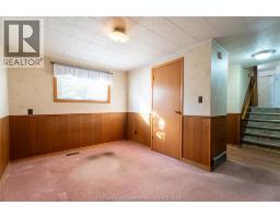 6 Cardinal CRESCENT - 33