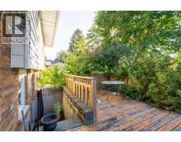 6 Cardinal CRESCENT - 44