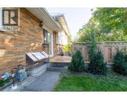 6 Cardinal CRESCENT - 46