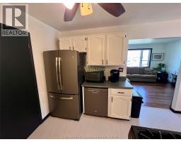 234 Wellington STREET - 18