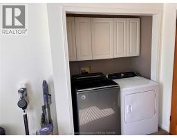234 Wellington STREET - 24