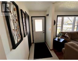 234 Wellington STREET - 3