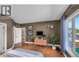 67 Birchwood STREET - 25