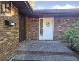 187 Victoria AVENUE North East - 5