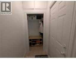 76 Sunnyside AVENUE - 3