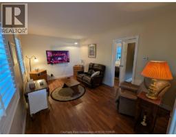 76 Sunnyside AVENUE - 4