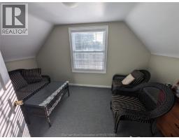 76 Sunnyside AVENUE - 9