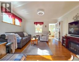 149 Elizabeth STREET - 7