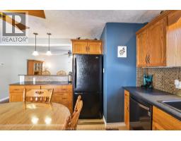 414 Catherine STREET - 16