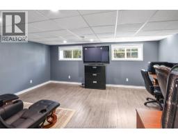 414 Catherine STREET - 36