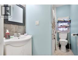 32-34 Brock STREET - 34