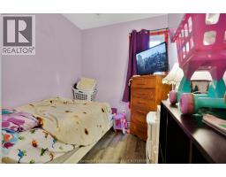 32-34 Brock STREET - 38