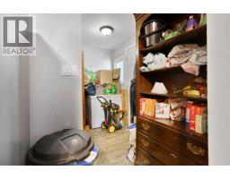 32-34 Brock STREET - 40