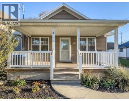 115 Fielder AVENUE - 43