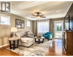 115 Fielder AVENUE - 5