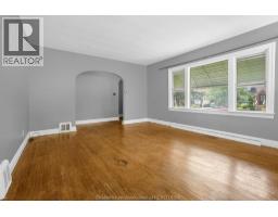 5 BUCKINGHAM AVENUE - 10