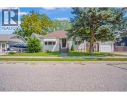 5 BUCKINGHAM AVENUE - 3