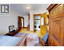 129 William STREET South - 38