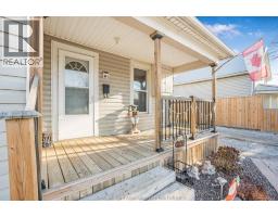 41-43 Woods STREET - 5