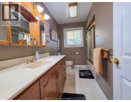 79 LYNNWOOD AVENUE - 32