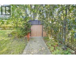 122 EUGENIE STREET - 33