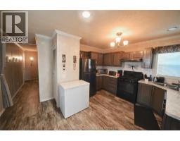 15895 Longwoods ROAD - 14