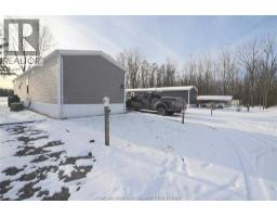 15895 Longwoods ROAD - 3