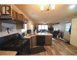 15895 Longwoods ROAD - 9