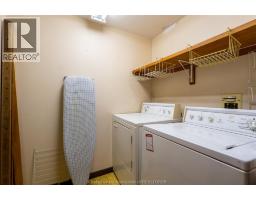 120 Cecile AVENUE - 17