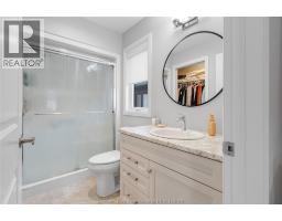 199 MOONSTONE CRESCENT - 16