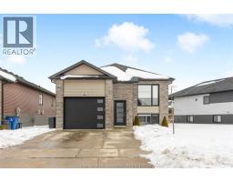 199 MOONSTONE CRESCENT - 2