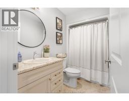 199 MOONSTONE CRESCENT - 21