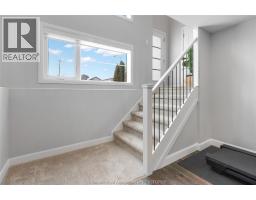 199 MOONSTONE CRESCENT - 22