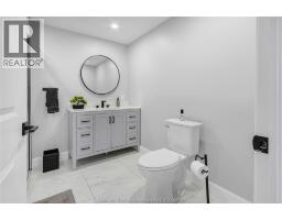 199 MOONSTONE CRESCENT - 29