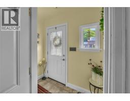 210-212 Elizabeth STREET - 19