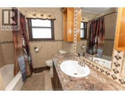 9525 MCNAUGHTON LINE - 12