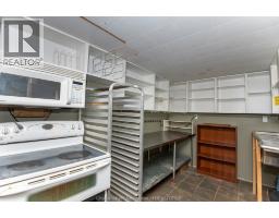 9525 MCNAUGHTON LINE - 16