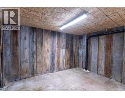 9525 MCNAUGHTON LINE - 31