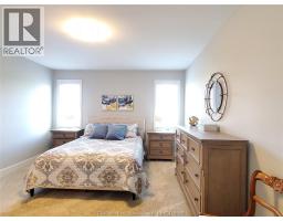 256 Moonstone CRESCENT - 11