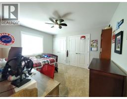 256 Moonstone CRESCENT - 13