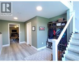 256 Moonstone CRESCENT - 15