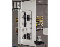 256 Moonstone CRESCENT - 26