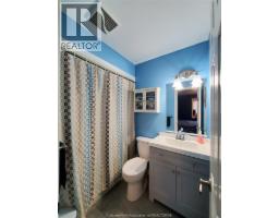 147 Garden Path - 14